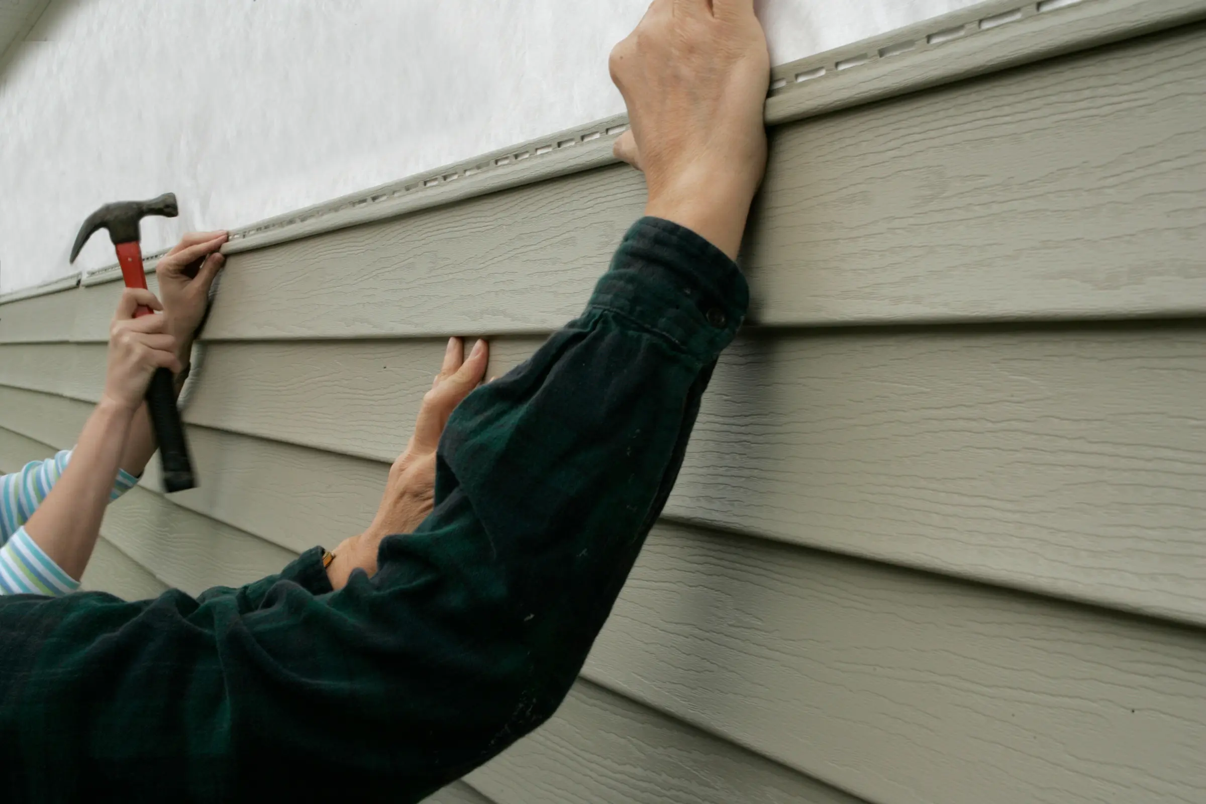 Siding Contractors